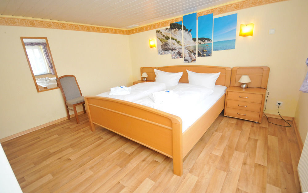 Ferienhus Baabe Fewo 01 Terrasse, Sauna- Und Schwimmbadnutzung Im Ahoi Sellin Dış mekan fotoğraf